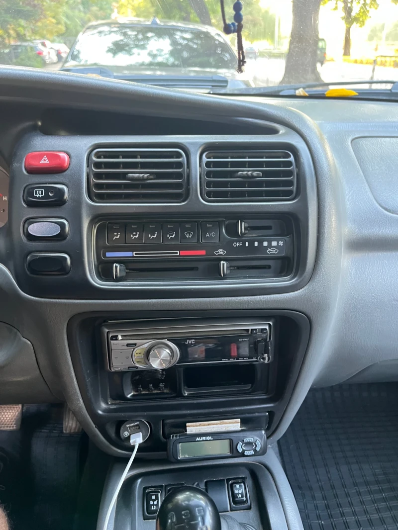 Suzuki Grand vitara, снимка 7 - Автомобили и джипове - 52624445