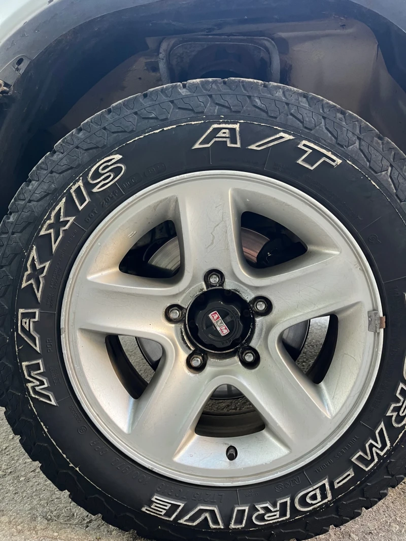 Suzuki Grand vitara, снимка 12 - Автомобили и джипове - 52624445