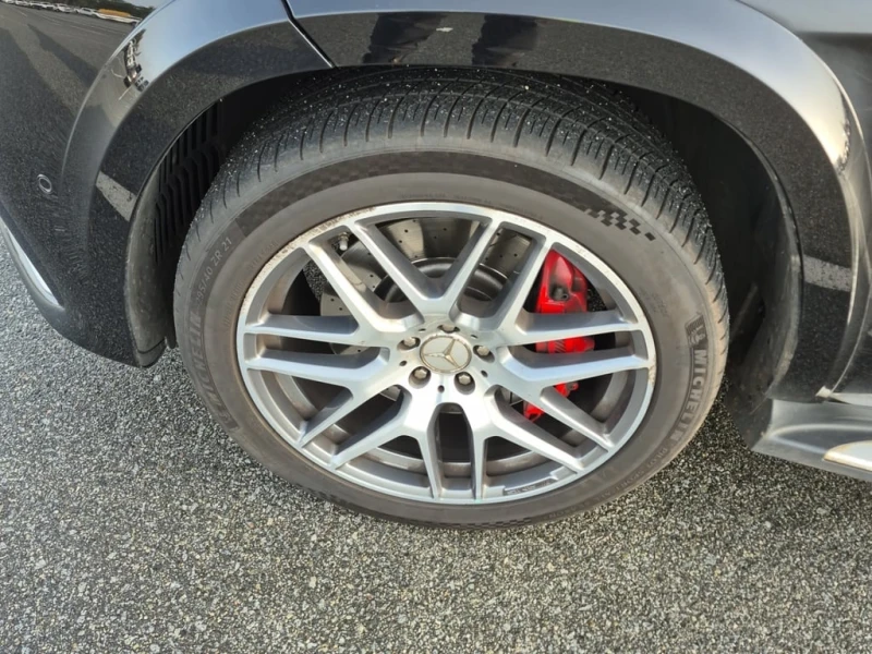 Mercedes-Benz GLS 63 AMG  * CARFAX * ФИНАНСИРАНЕ, снимка 6 - Автомобили и джипове - 52769300