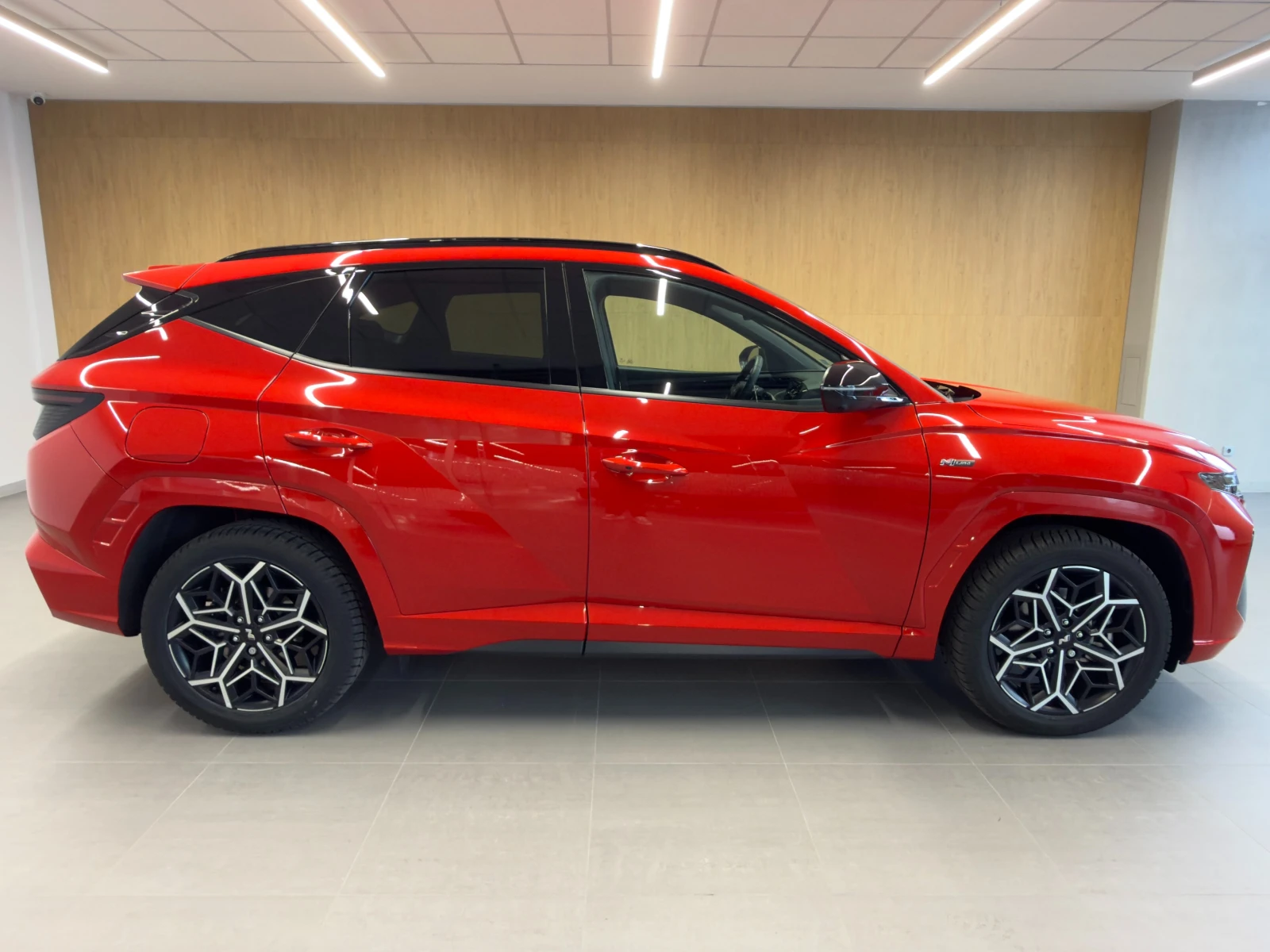 Hyundai Tucson EXCLUSIVE N Line Plug-in Hybrid AWD - изображение 6