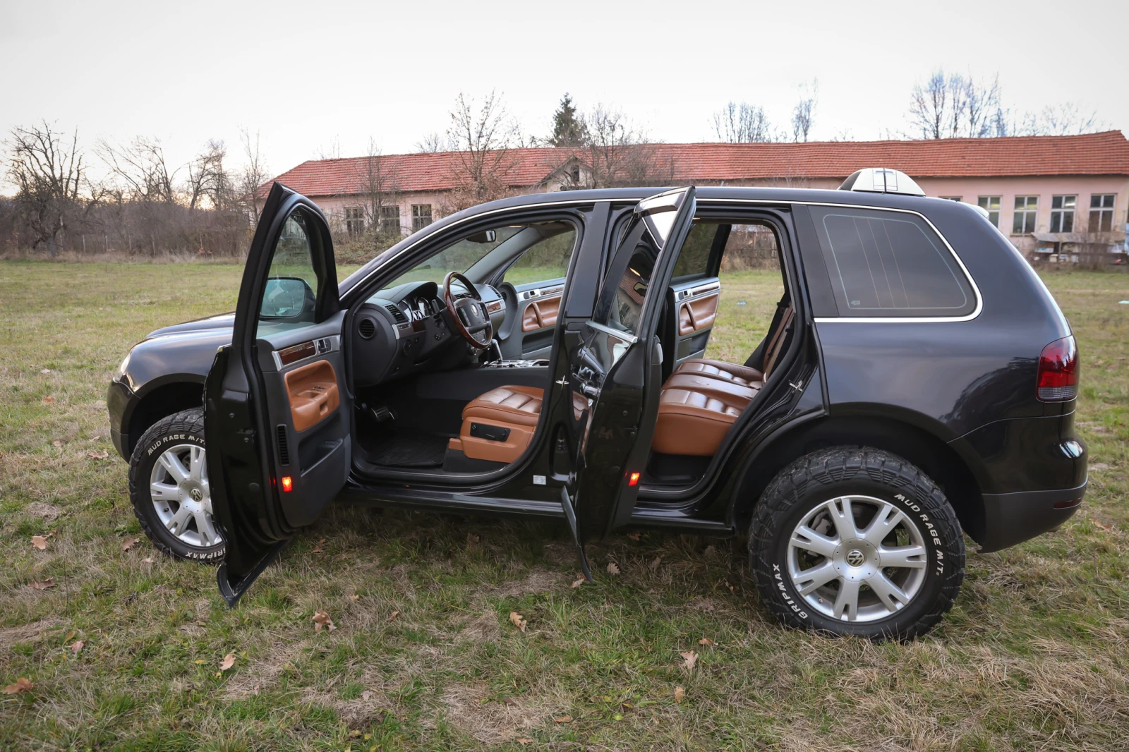 VW Touareg 5.0 TDI V10 - изображение 6