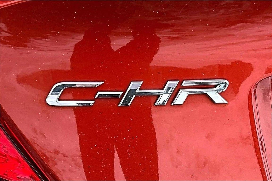 Toyota C-HR * ZGX10L * CARFAX * ЦЕНА ДО БГ - изображение 8