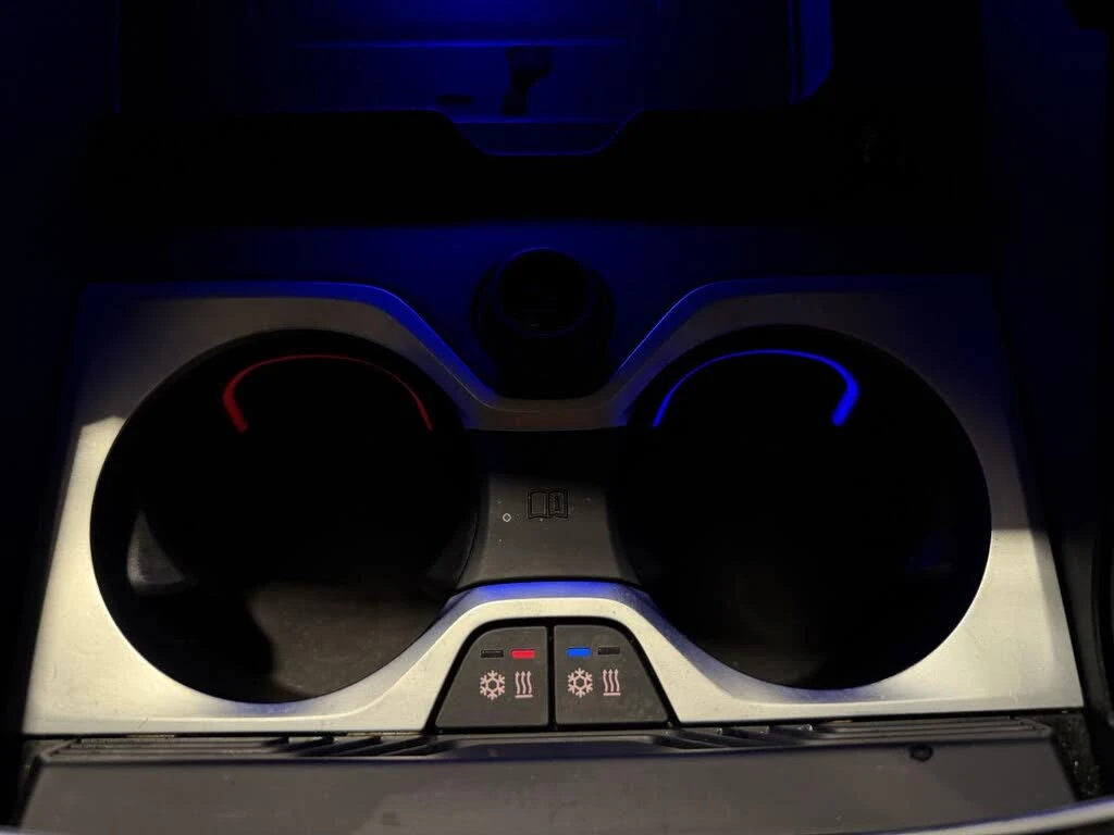 BMW X6 BMW X6 xDrive40i* АвтоКредит* (ЦЕНА ДО БГ), снимка 14 - Автомобили и джипове - 53774920