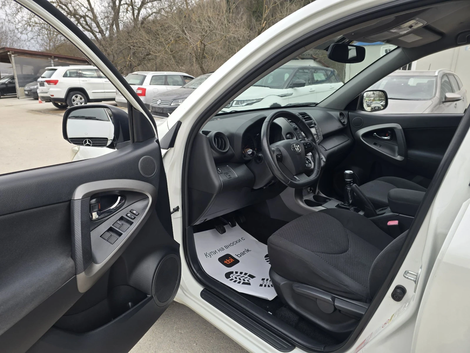 Toyota Rav4 2.2D 150к.с Топ състояние , снимка 10 - Автомобили и джипове - 53894478