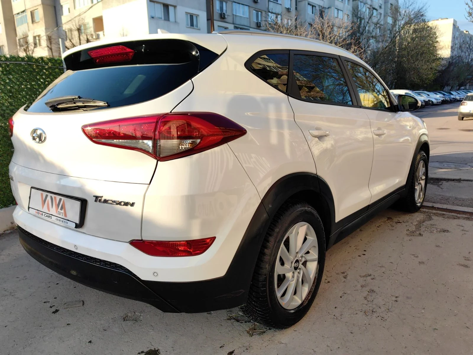 Hyundai Tucson 1.6 LPG, снимка 5 - Автомобили и джипове - 54164132