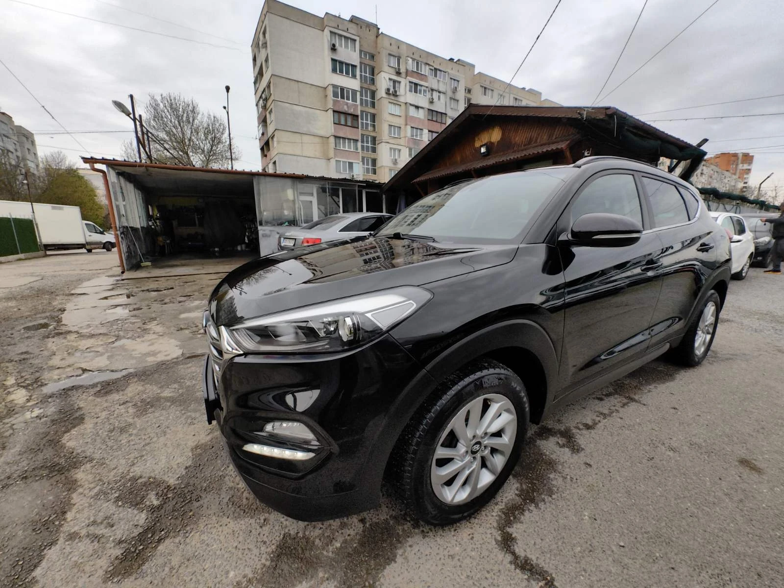 Hyundai Tucson 1.7 CRDI 1.7CRDI LINE-ASSIST/KEYLESS/NAVI