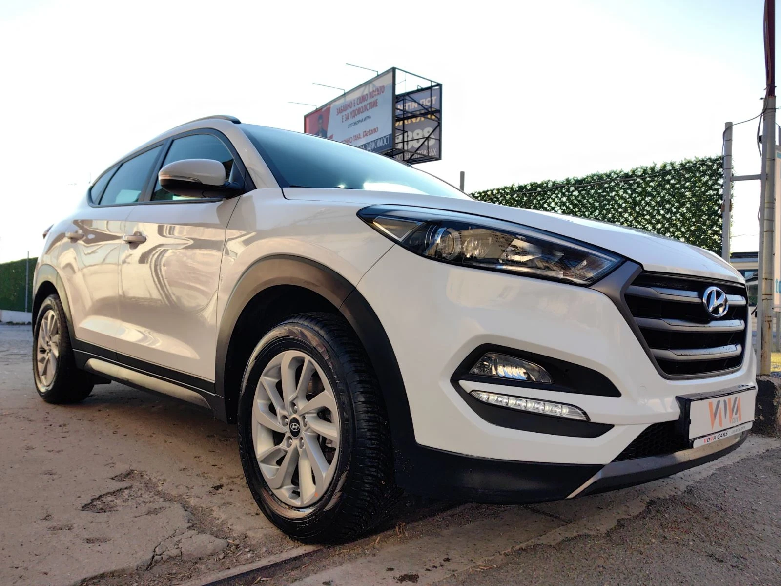 Hyundai Tucson 1.6 LPG, снимка 2 - Автомобили и джипове - 54164132