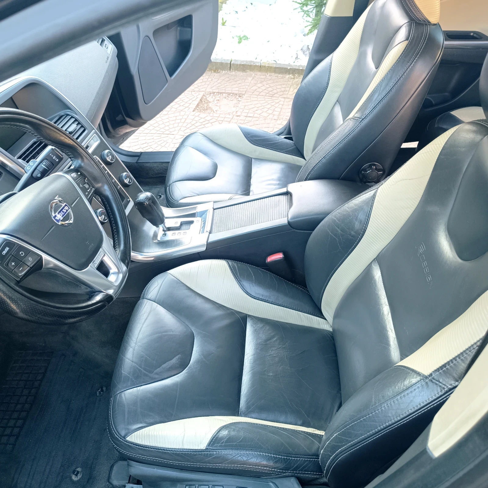 Volvo XC60 R-design Polestar 3.0T 329�.�. AWD | Mobile.bg � ����������� 10