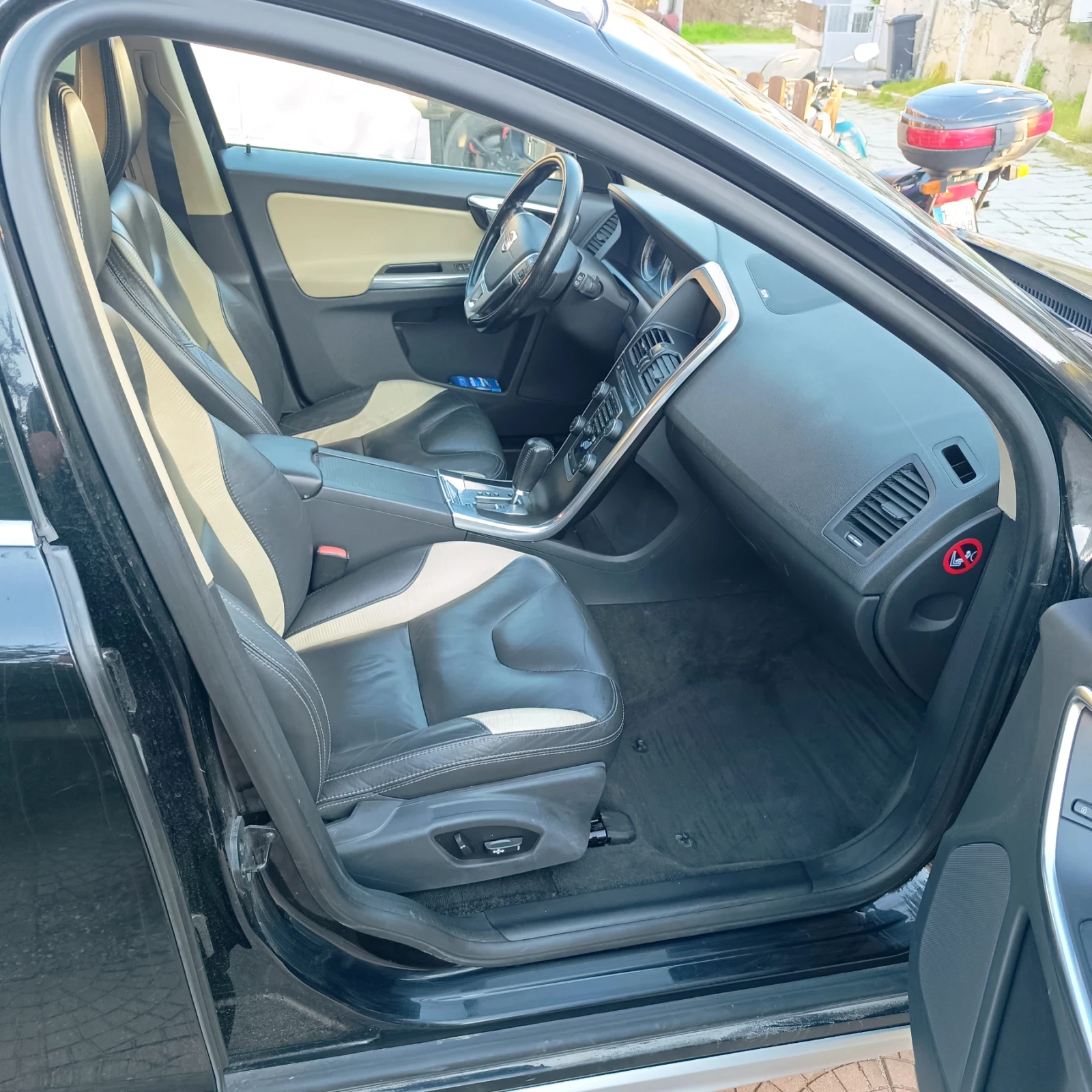 Volvo XC60 R-design Polestar 3.0T 329�.�. AWD | Mobile.bg � ����������� 11