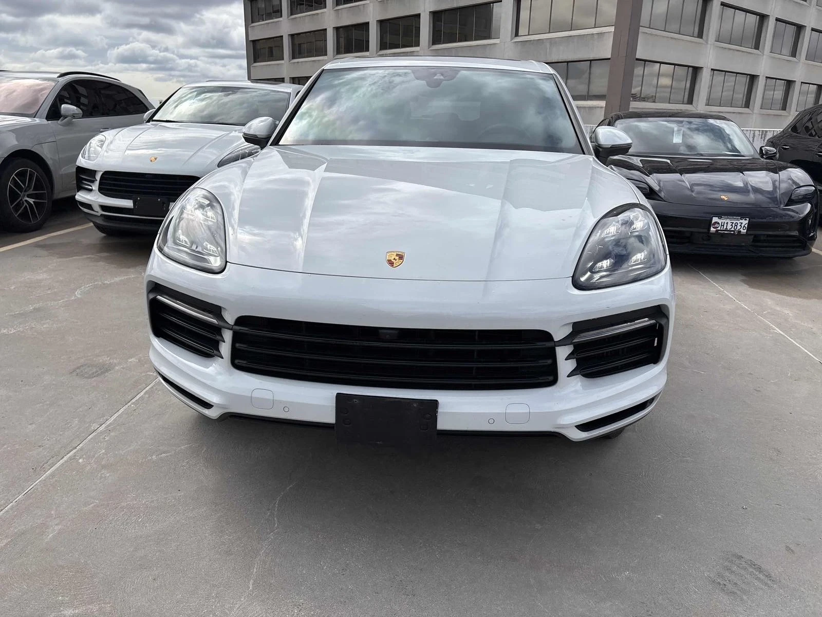Porsche Cayenne, снимка 2 - Автомобили и джипове - 54422729