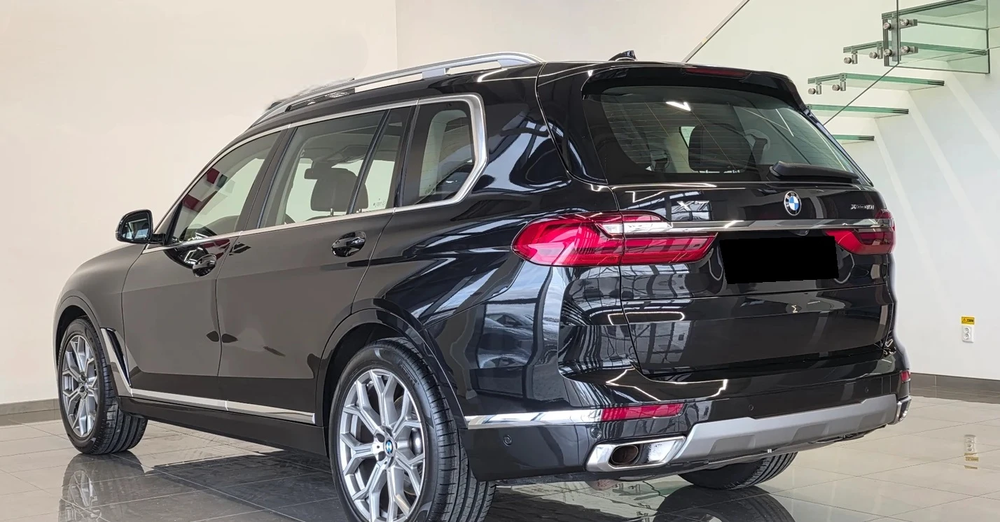 BMW X7 xDrive40i, снимка 3 - Автомобили и джипове - 54606752
