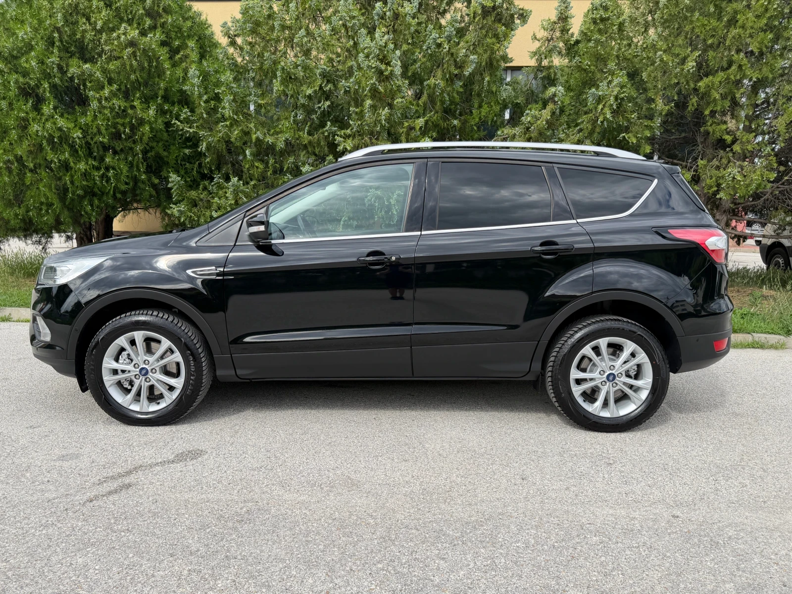 Ford Kuga 2.0TDCI 150к.с. AWD FULL ГЕРМАНИЯ, снимка 2 - Автомобили и джипове - 54894882