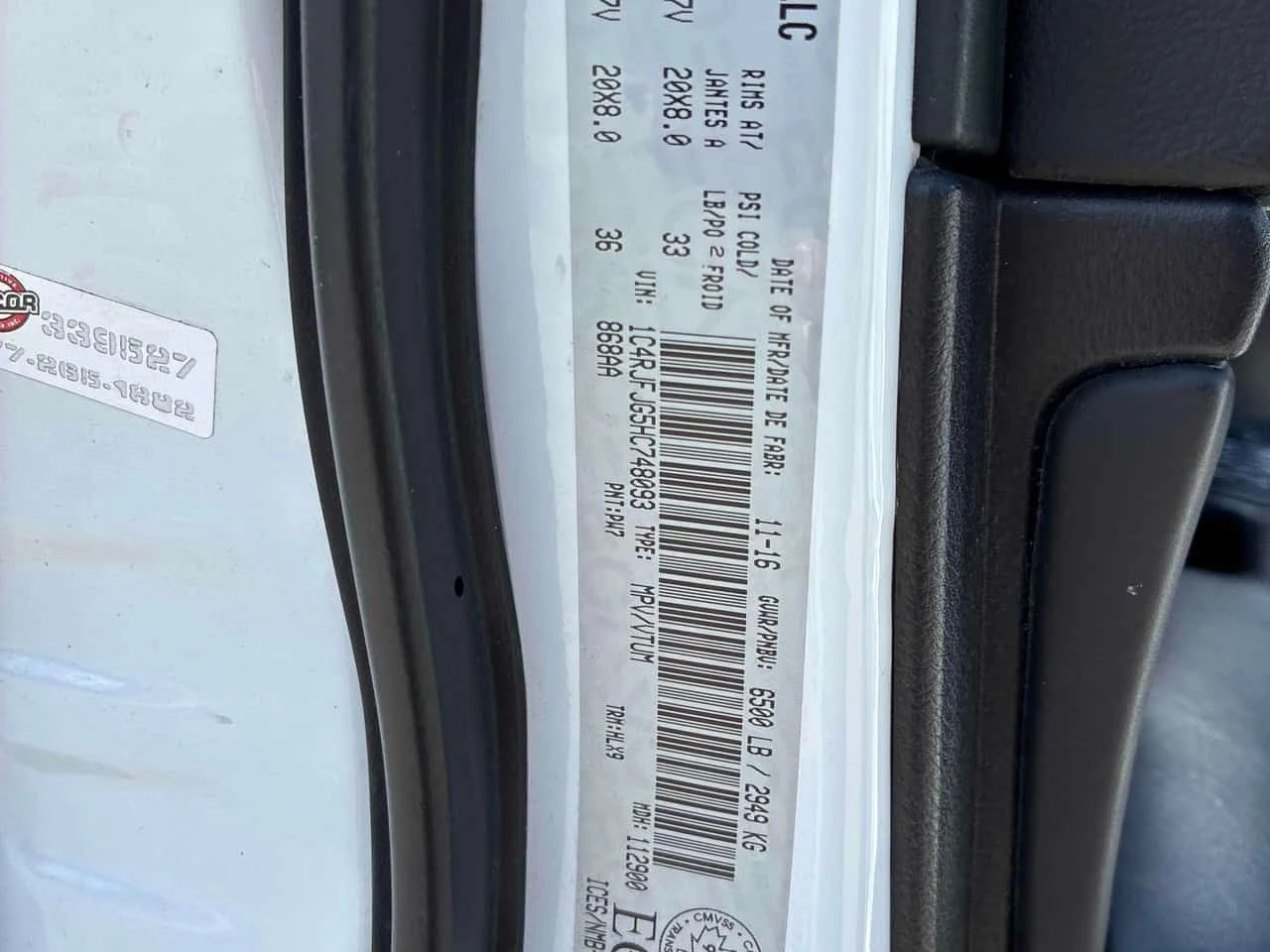 Jeep Grand cherokee * Summit * CARFAX * ОПЦИЯ ЗА ФИНАНСИРАНЕ , снимка 11 - Автомобили и джипове - 55303745