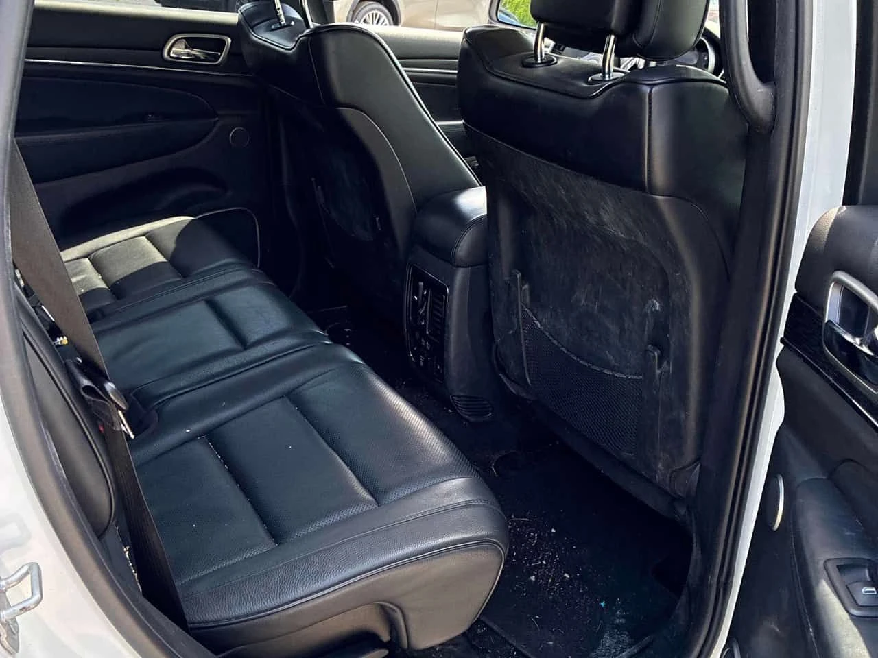 Jeep Grand cherokee * Summit * CARFAX * ОПЦИЯ ЗА ФИНАНСИРАНЕ , снимка 14 - Автомобили и джипове - 55303745