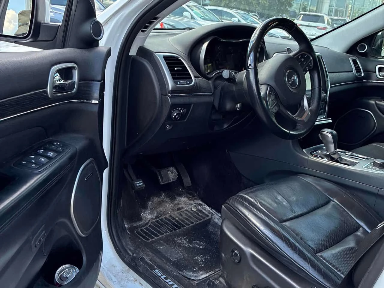 Jeep Grand cherokee * Summit * CARFAX * ОПЦИЯ ЗА ФИНАНСИРАНЕ , снимка 5 - Автомобили и джипове - 55303745