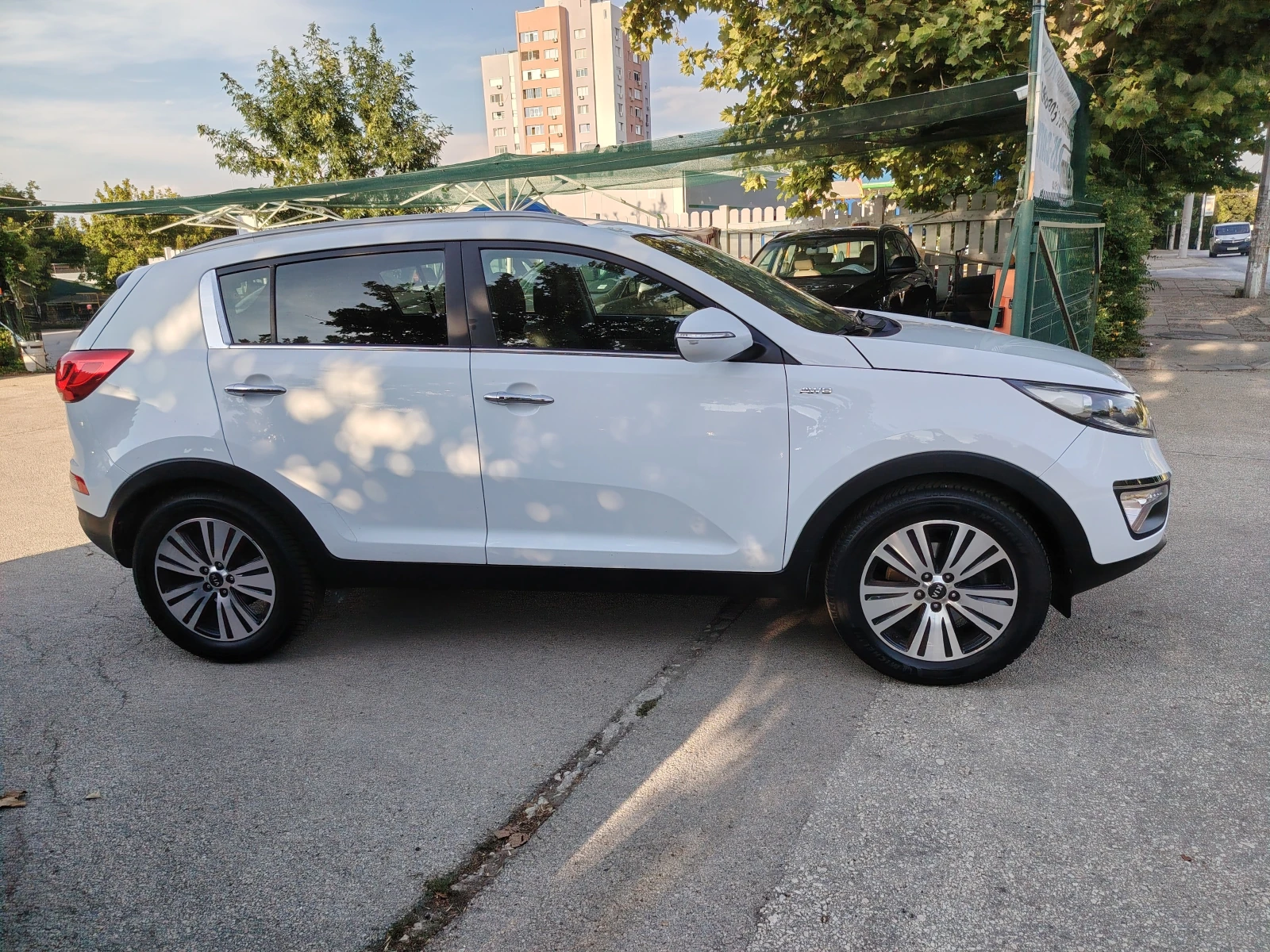 Kia Sportage 2.0 BARTER 184, снимка 5 - Автомобили и джипове - 55367943