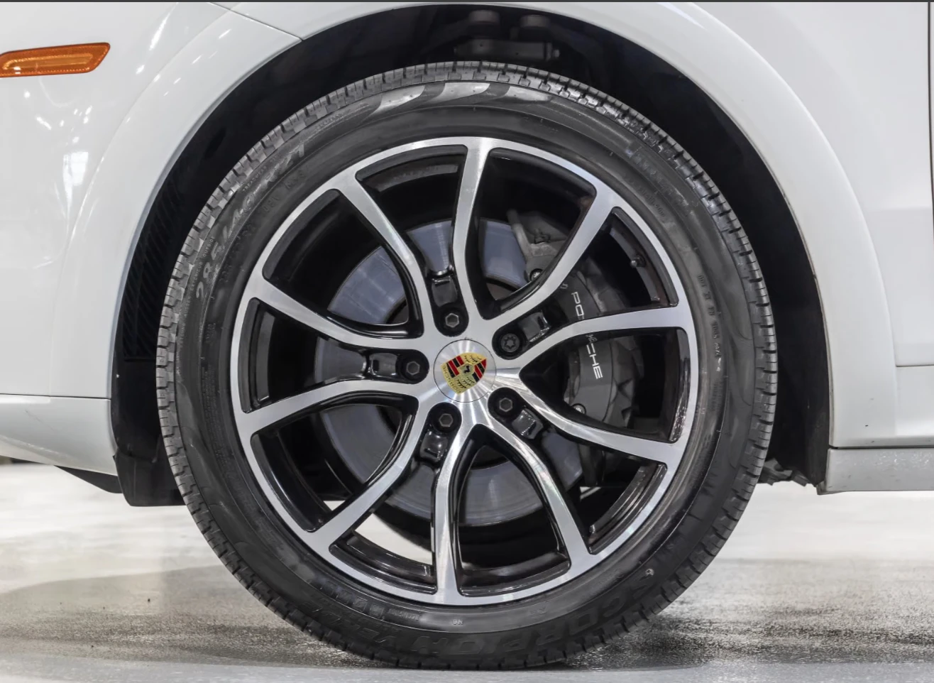 Porsche Cayenne COUPE | PLATINUM EDITION, снимка 6 - Автомобили и джипове - 56357289