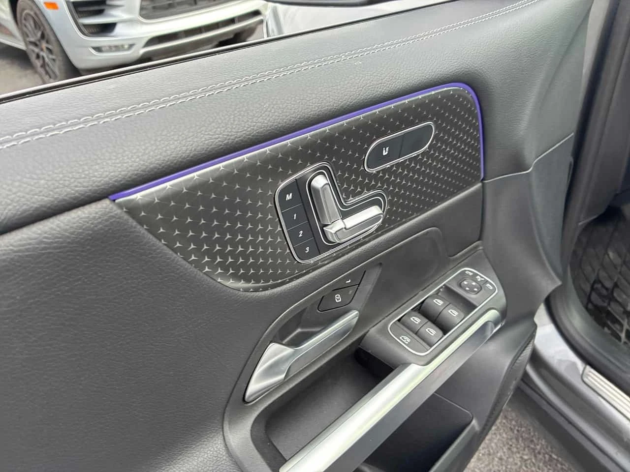 Mercedes-Benz GLB * 250 * CARFAX * ����� �� ����������� | Mobile.bg � ����������� 12