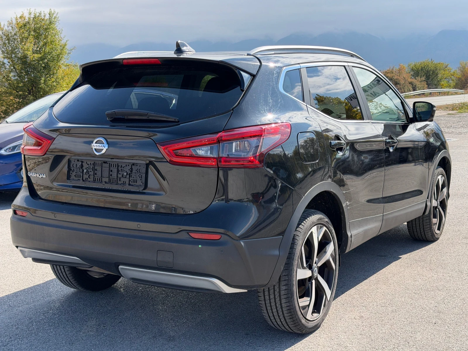 Nissan Qashqai  1.6 DCI 4WD  * Park Assistant * 360 Camera  | Mobile.bg � ����������� 5
