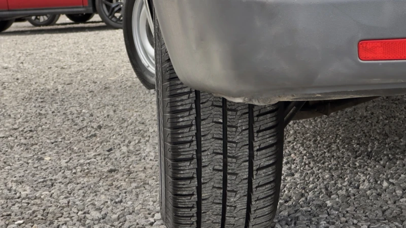 VW Transporter 2.5TDi 4х4 8+ 1места Klima 6ск., снимка 16 - Бусове и автобуси - 53593639