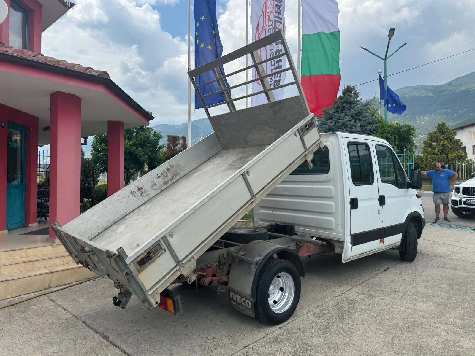 Iveco Daily 2.8HPI* 35C11* Тристранен самосвал - изображение 8