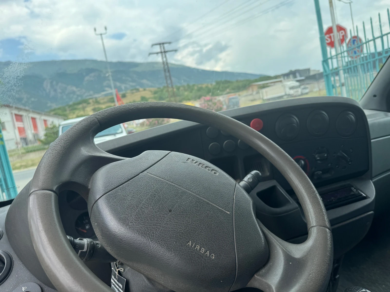 Iveco Daily 2.8HPI* 35C11* Тристранен самосвал - изображение 2