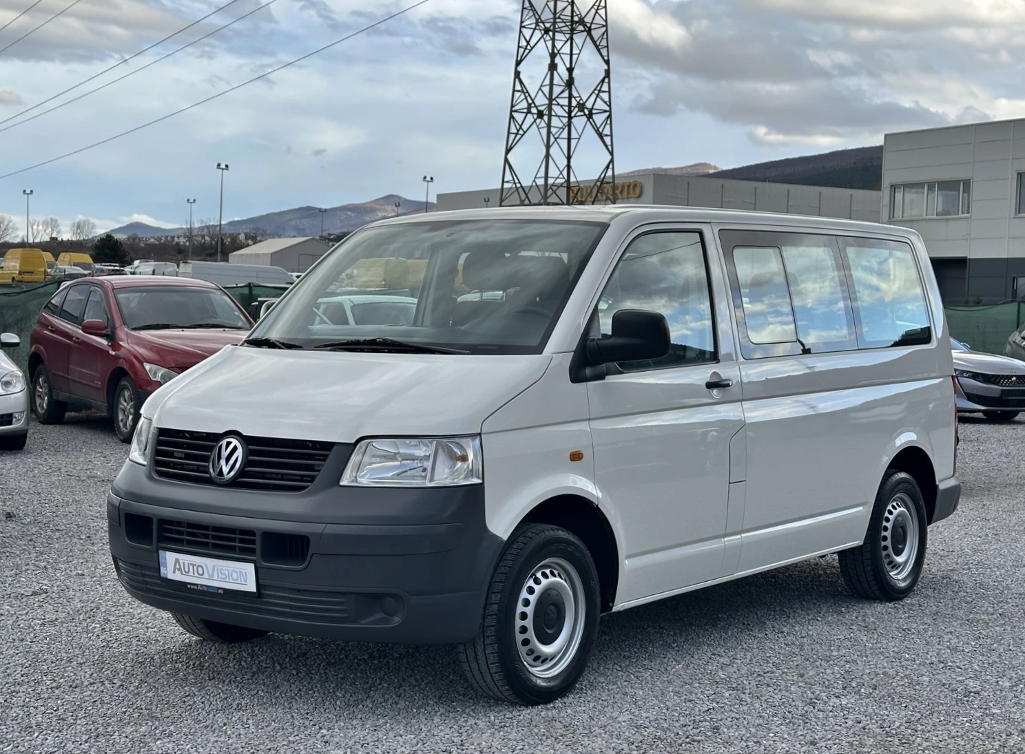 VW Transporter 2.5TDi 4�4 8+ 1����� Klima 6��. | Mobile.bg � ����������� 1