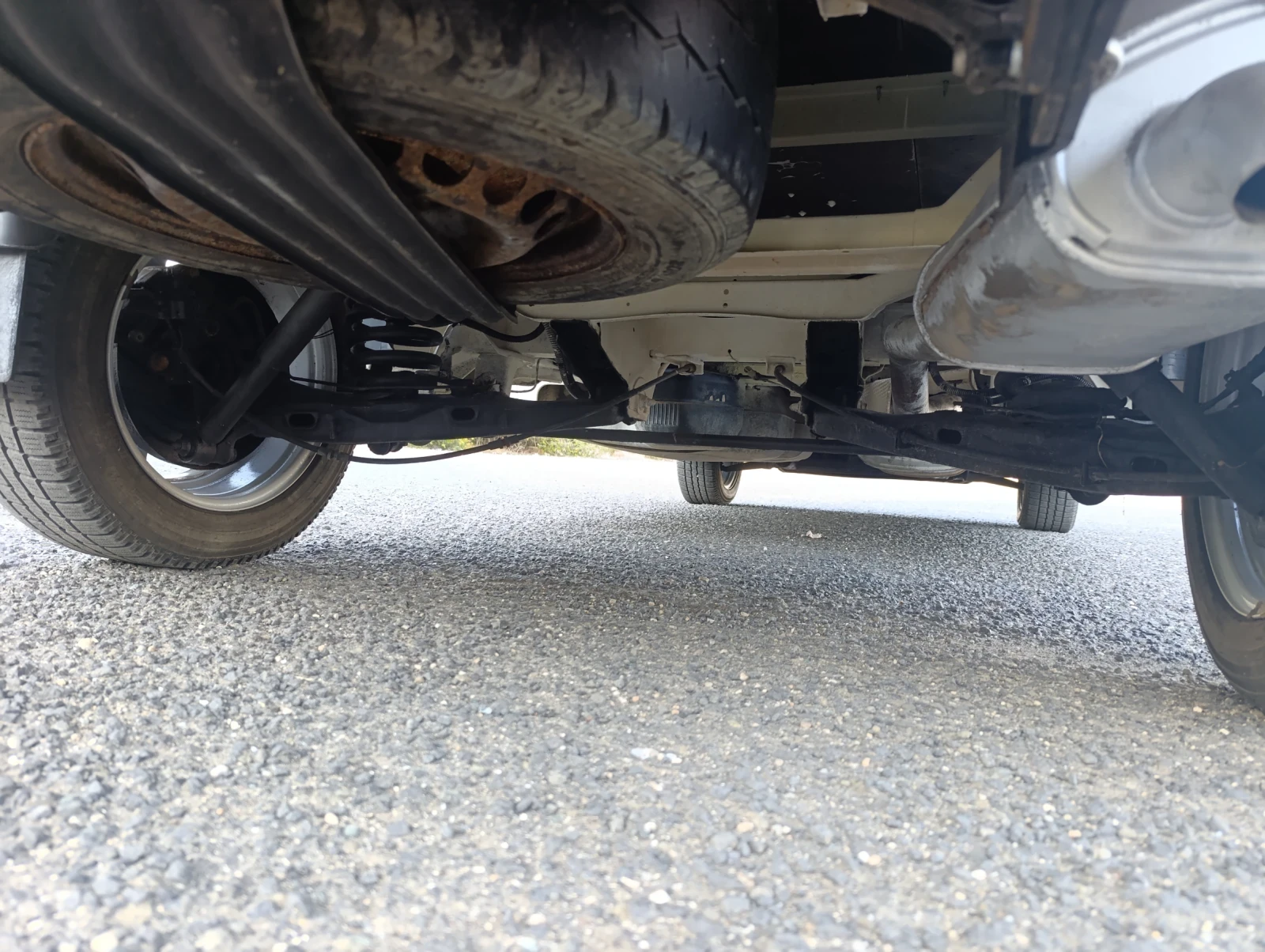 VW T5, снимка 7 - Бусове и автобуси - 54448879