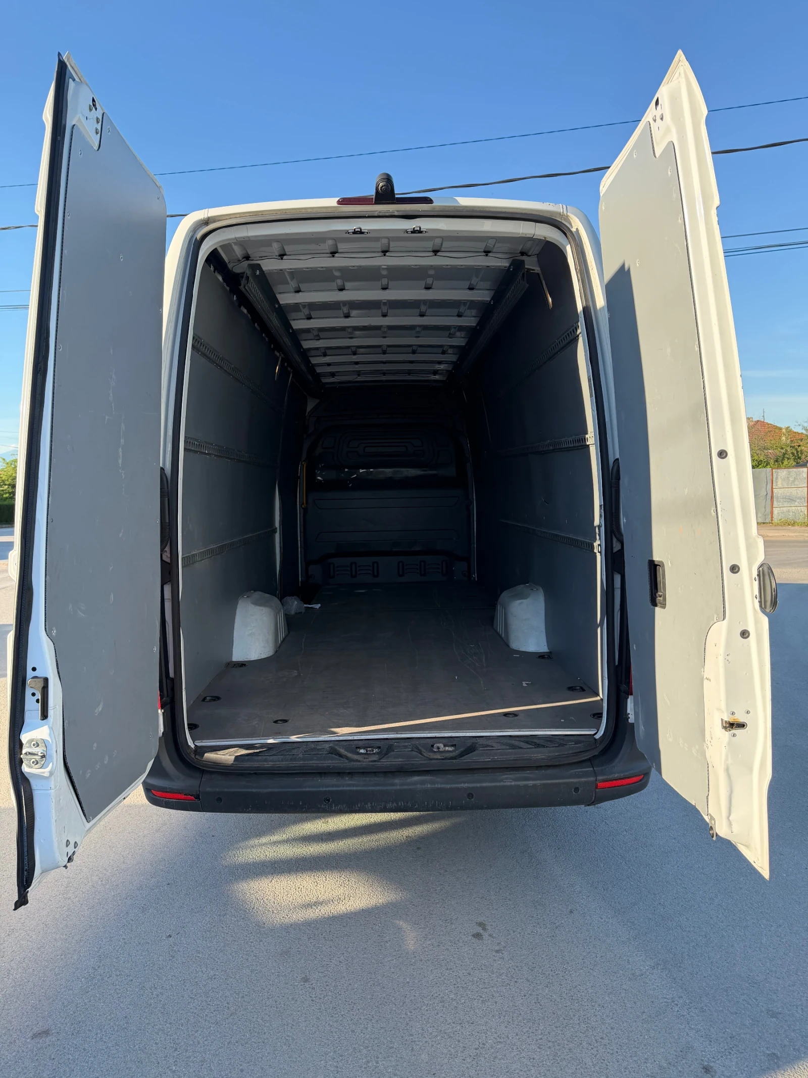 Mercedes-Benz Sprinter 314 CarPlay, снимка 5 - Бусове и автобуси - 54714658