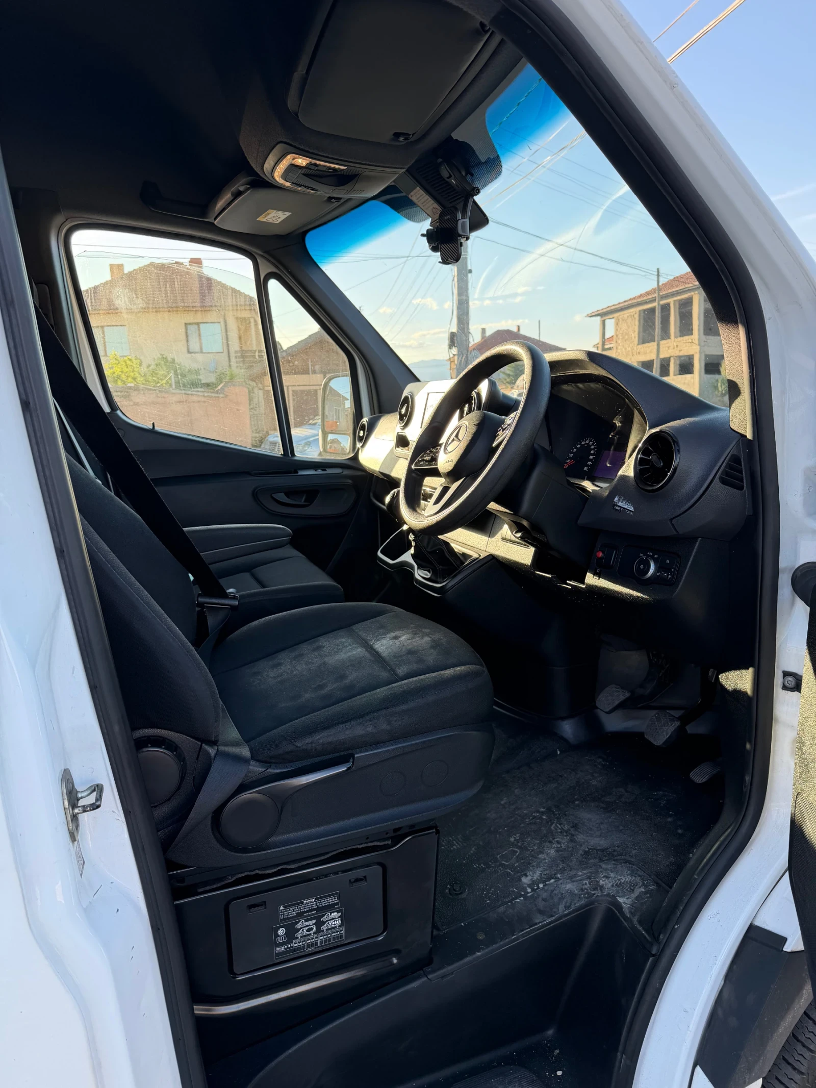 Mercedes-Benz Sprinter 314 CarPlay, снимка 6 - Бусове и автобуси - 54714658