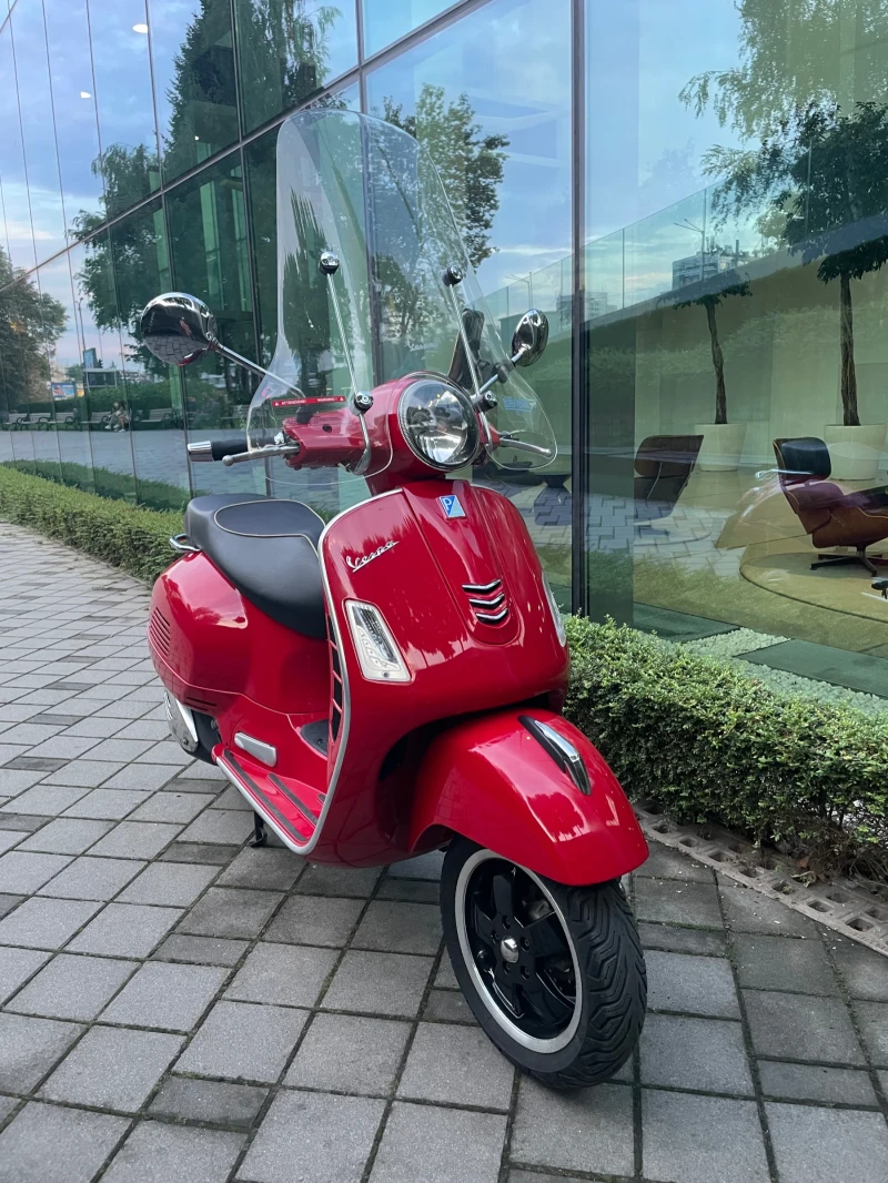 Vespa GTS 300i ABS/ASR, снимка 3 - Мотоциклети и мототехника - 47324992