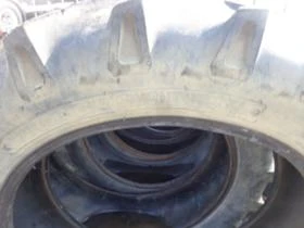 Гуми, снимка 8