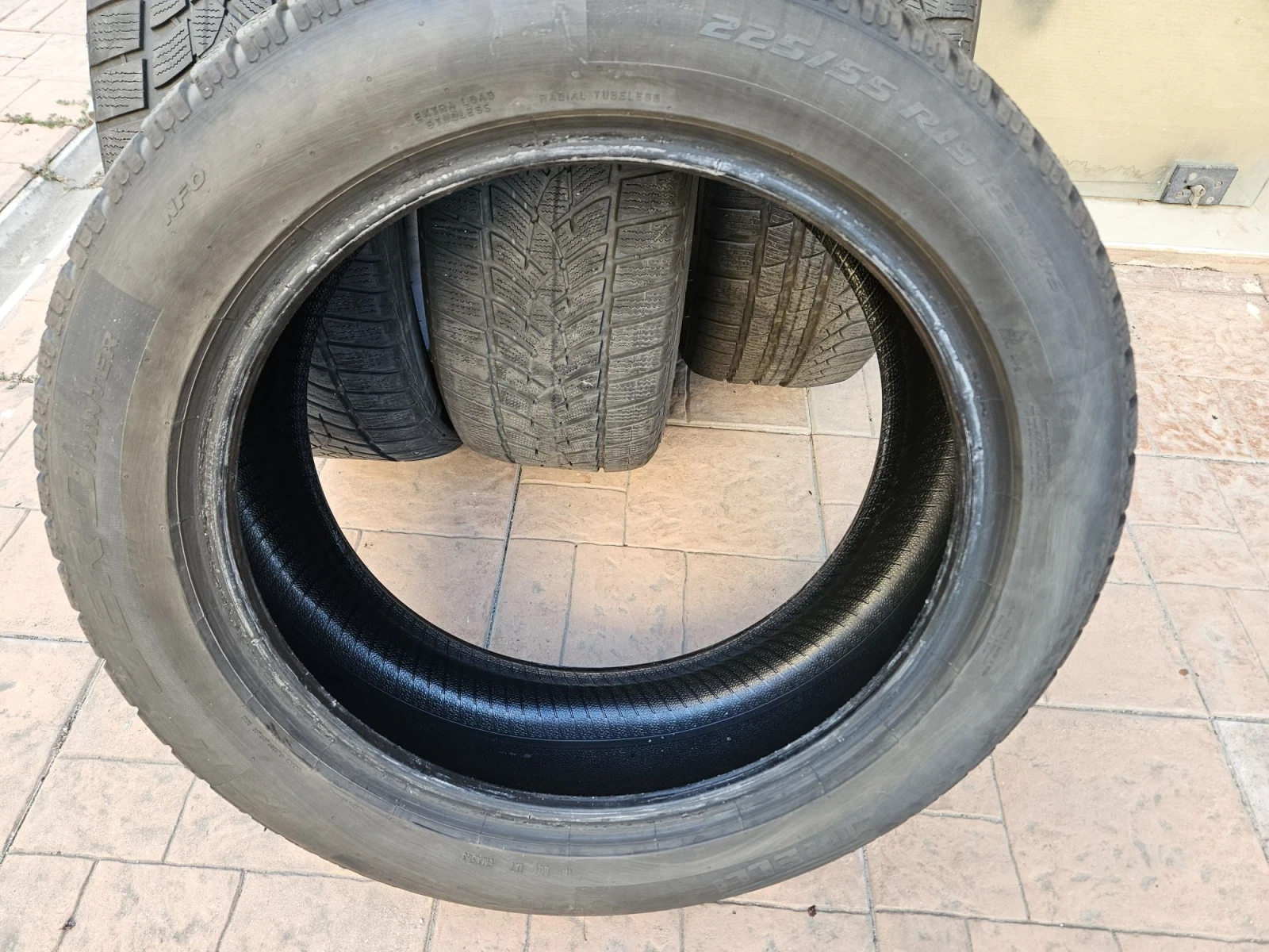 Гуми Зимни 225/55R19, снимка 9 - Гуми и джанти - 56121299