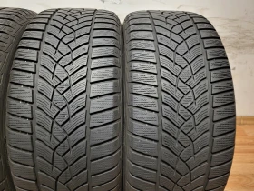 Гуми Зимни 255/45R19, снимка 3 - Гуми и джанти - 48721005