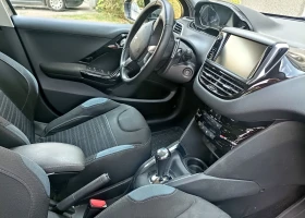 Peugeot 208, снимка 6