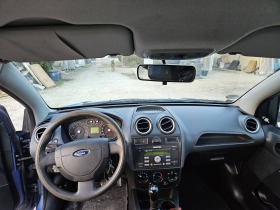 Ford Fiesta 1.3 80к.с., снимка 8 - Автомобили и джипове - 44511382