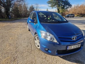 Toyota Auris 2.0, снимка 3