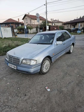 Mercedes-Benz C 180, снимка 1