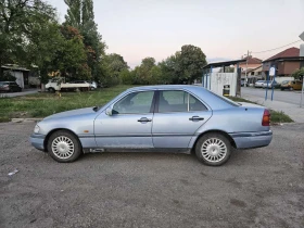 Mercedes-Benz C 180, снимка 3