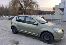 Обява за продажба на Dacia Sandero Газ+ бензин ~6 800 лв. - изображение 3