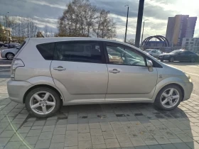 Toyota Corolla verso 2.2D-CAT/D4D, снимка 5