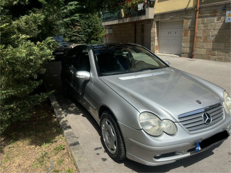 Mercedes-Benz C 200, снимка 10 - Автомобили и джипове - 46168467