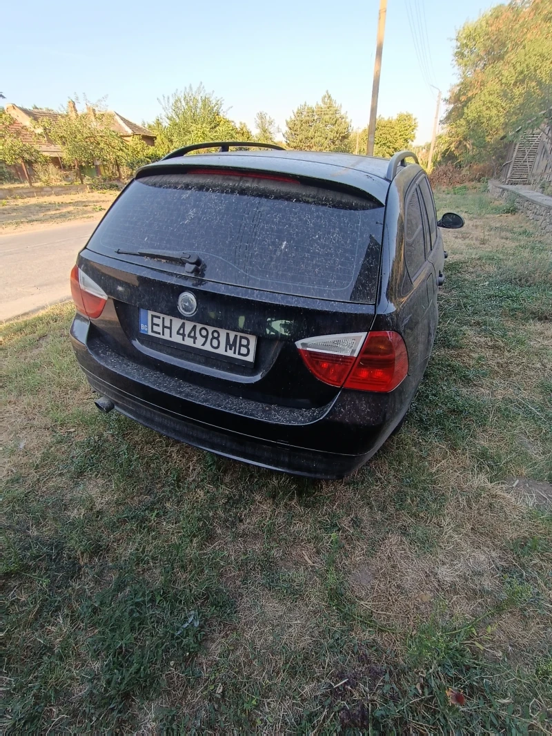 BMW 320, снимка 12 - Автомобили и джипове - 47029595