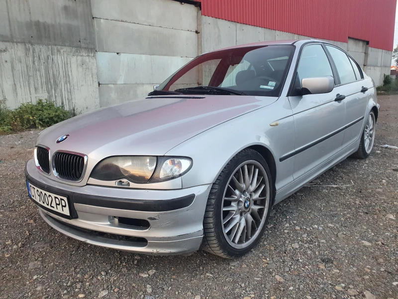 BMW 318 i, снимка 1 - Автомобили и джипове - 47518248