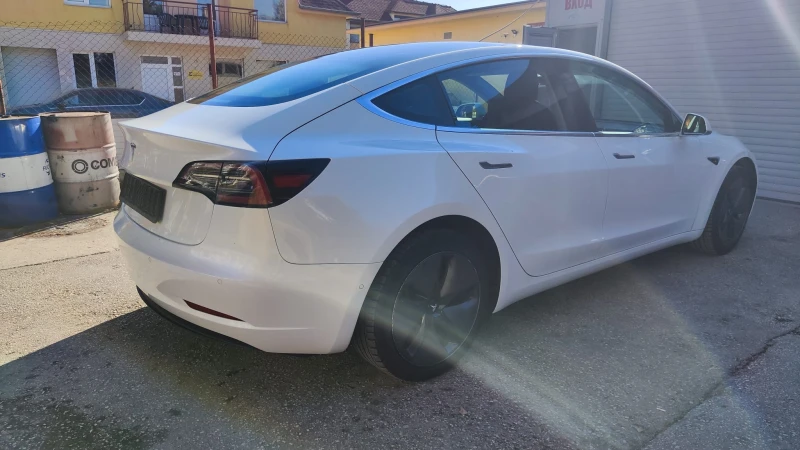 Tesla Model 3 SR+ , снимка 3 - Автомобили и джипове - 47777122