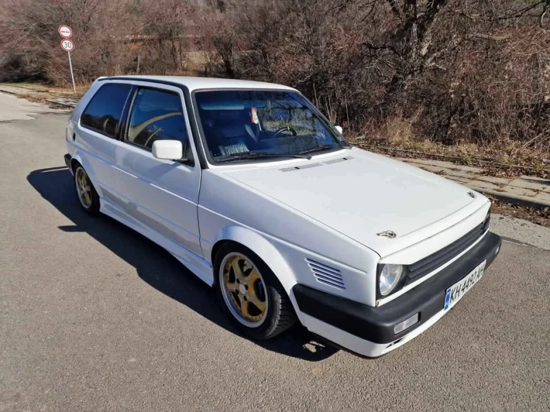 VW Golf GTI, снимка 8 - Автомобили и джипове - 48206170