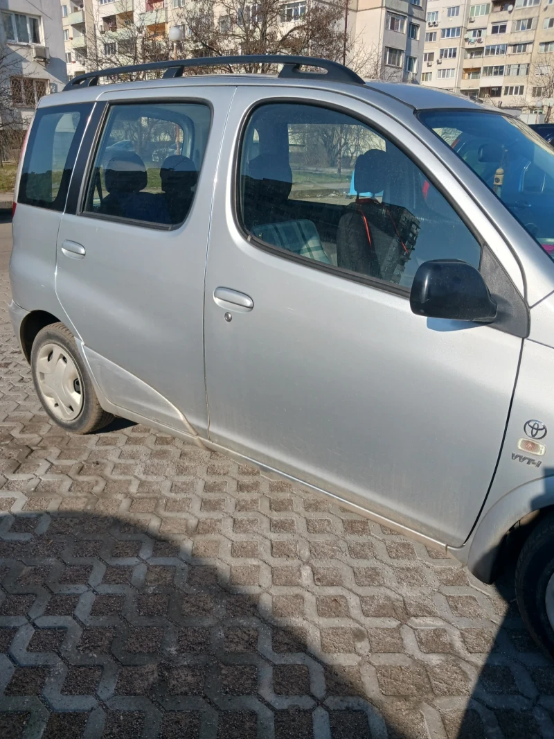 Toyota Yaris verso, снимка 2 - Автомобили и джипове - 48921937