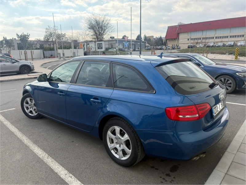 Audi A4 Комби, снимка 6 - Автомобили и джипове - 48967543