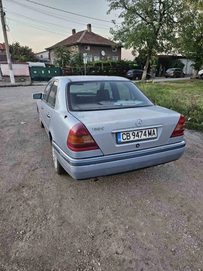 Mercedes-Benz C 180, снимка 6 - Автомобили и джипове - 49246090