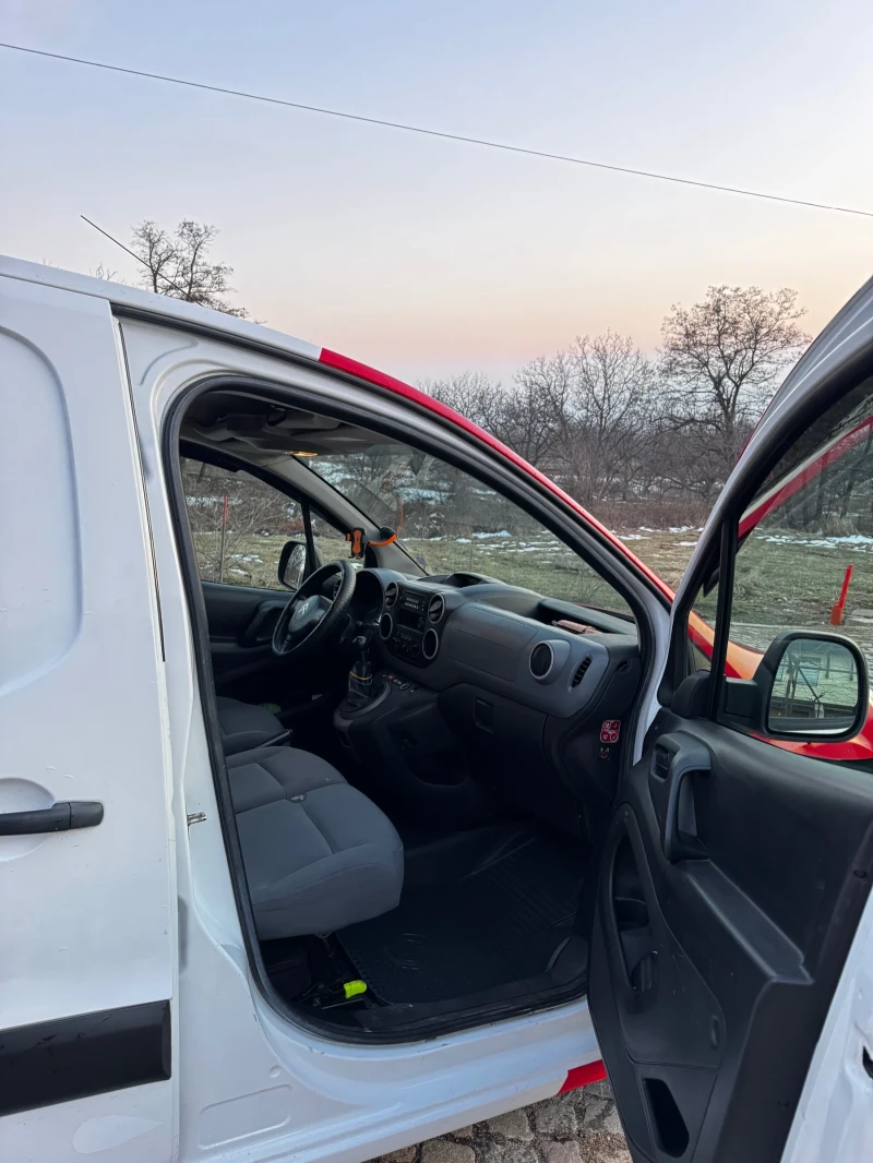 Citroen Berlingo 1.6 HDI 2+ 1, снимка 4 - Автомобили и джипове - 49275299